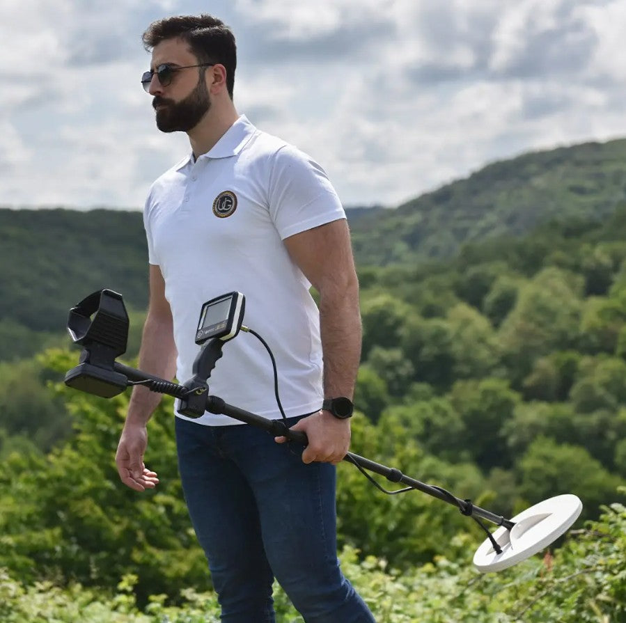 GER Detect UIG Gold Digger Metal Detector with 13" and 18" Coils