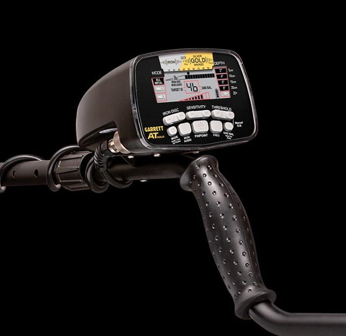 Garrett AT Gold Metal Detector Bundle