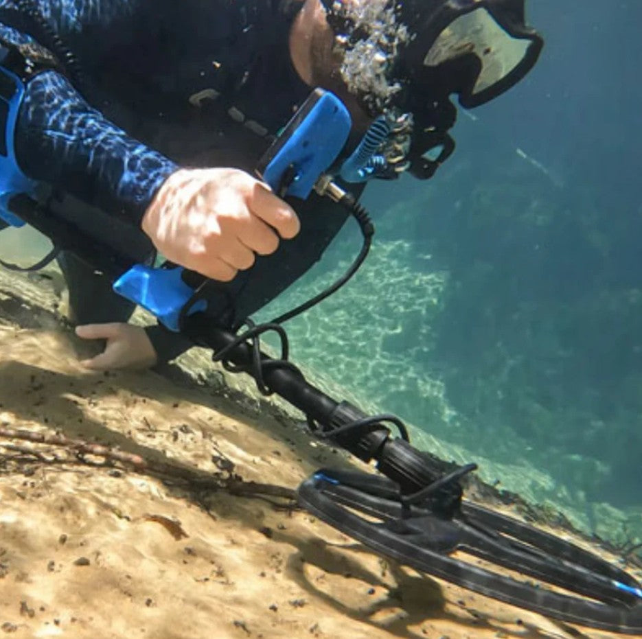 Garrett Vortex VX9 Multi-Frequency Waterproof Metal Detector With Vortex Submersible Headphone
