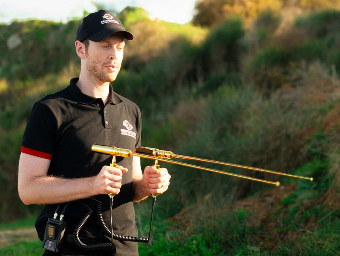 Geoground Cobra GX-8000 Plus Long-Range Metal Detector