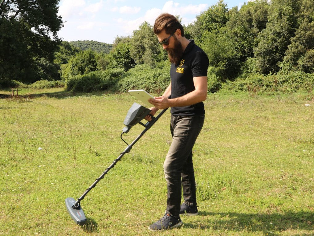 Ajax Gamma 3D Gold & Metal Detector