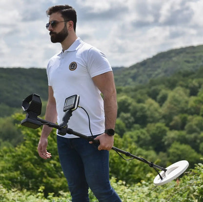 GER Detect UIG Gold Digger Metal Detector with 13" and 18" Coils
