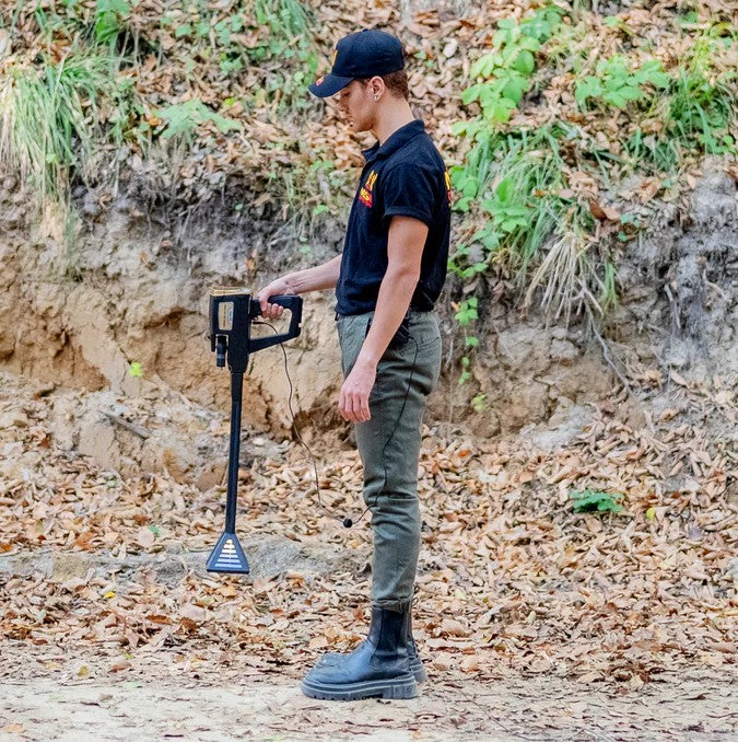 Mega Scan Pro New Edition 3D Ground & Long Range Metal Detector