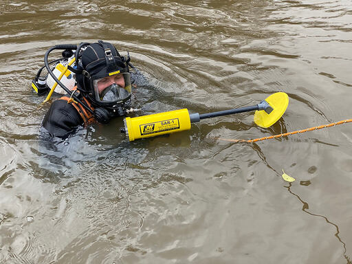 JW Fishers SAR-1 Search & Recovery Underwater Metal Detector